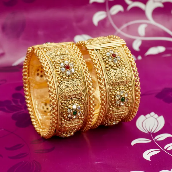 Kundan_Heritage_Circle_Kada_Bangles
