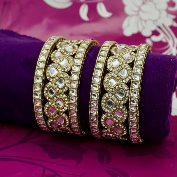 Antique_Mirror_Work_Bridal_Bangles