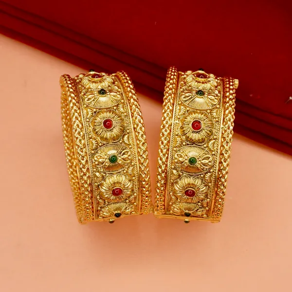Engraved_Floral_Temple_Kada_Bangles