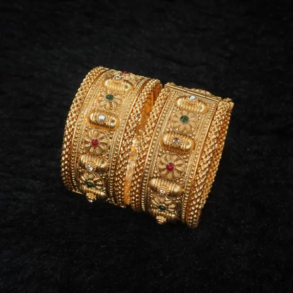 Heritage_Glow_Kada_Bangles