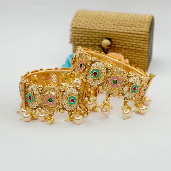 Pearl_Charm_Floral_Gold_Bangle_Set