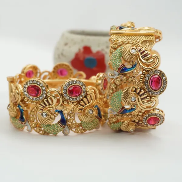 Regal_Peacock_Design_Antique_Copper_Bangles