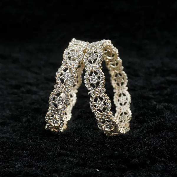 Light_Gold_Brass_Premium_And_Elegant_Cz_Stones_Design_Bangle_For_Women