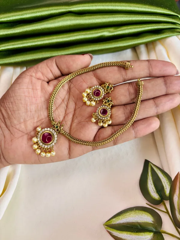 Rani_Pearl_Elegance_Set_For_Women