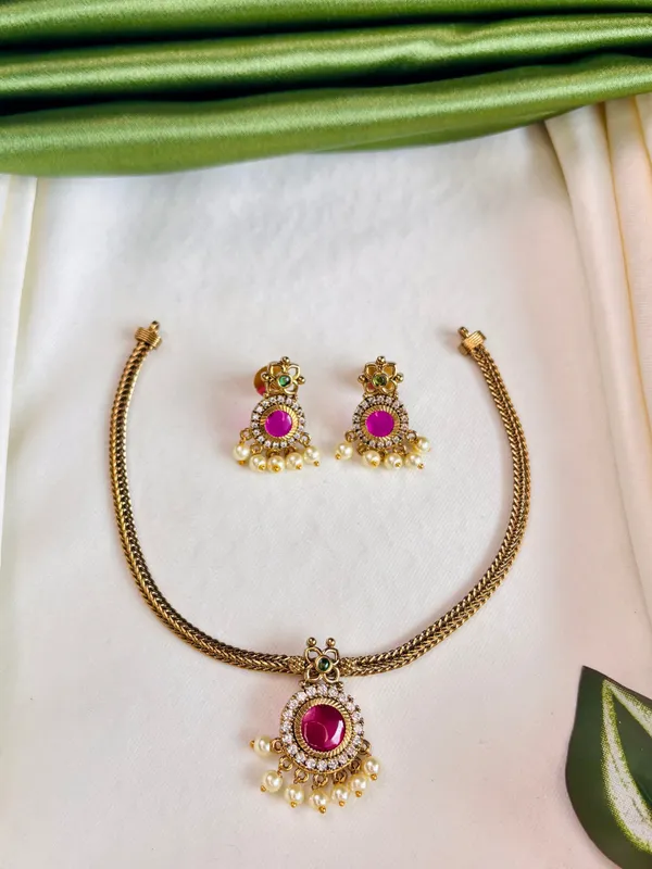 Rani_Pearl_Elegance_Set_For_Women