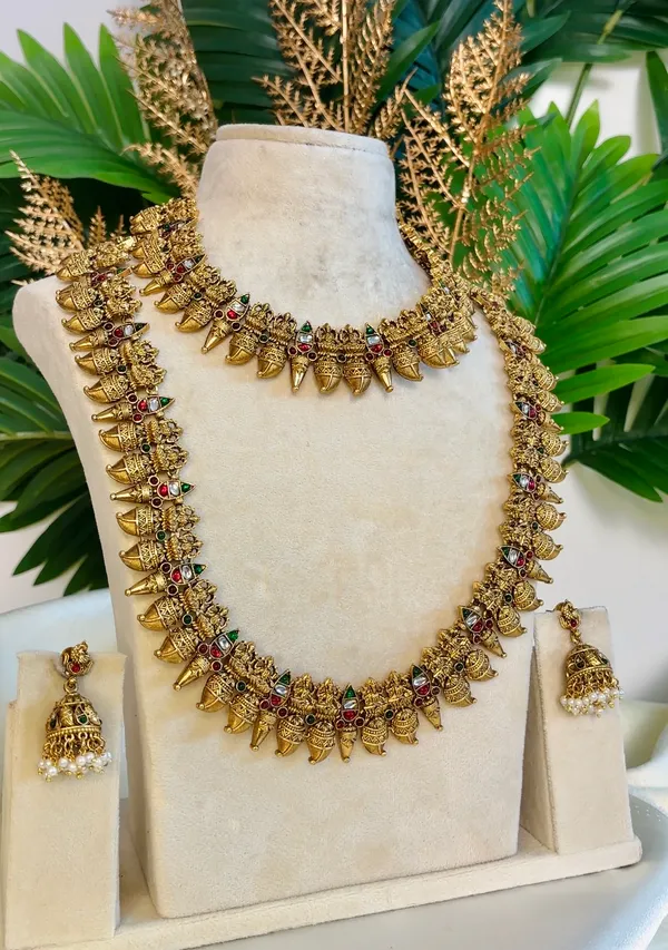 Ahana_bridal_set