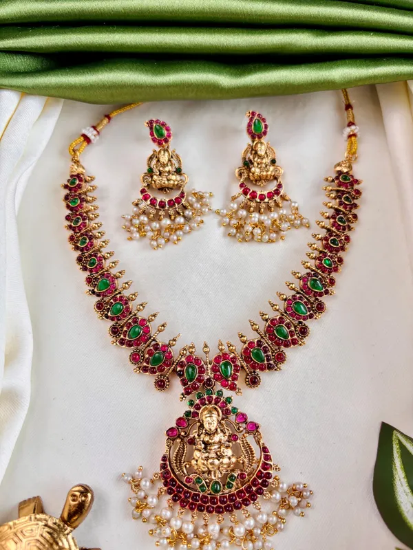 Divya_Roopa_Haram_Necklace
