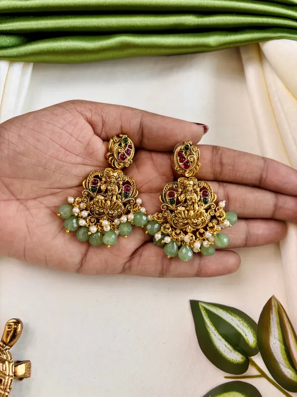 Vaijayanti_Haram_Necklace_For_Women