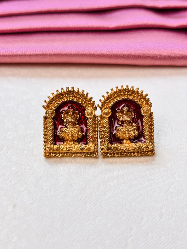 Enamal_Lakshmi_temple_red_EN_080