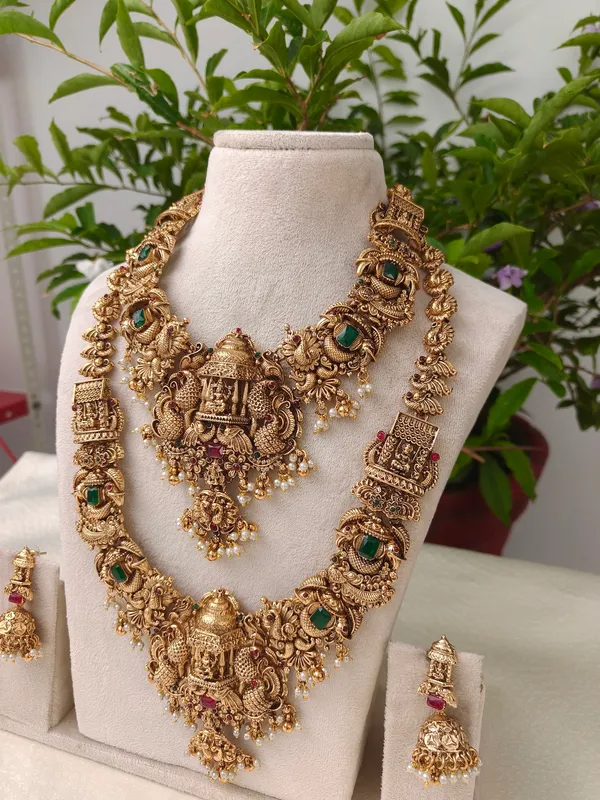 Temple_bridal_set