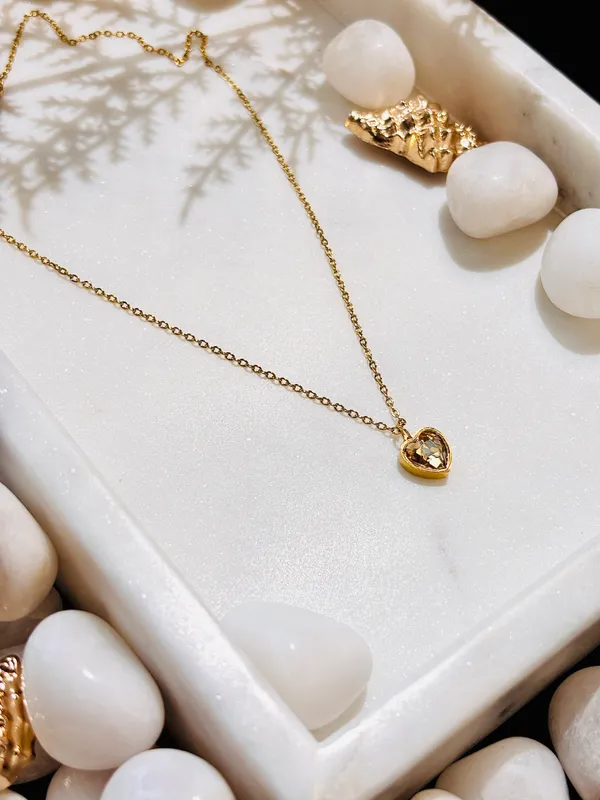 Heart_of_Gold_Necklace_EDN_028