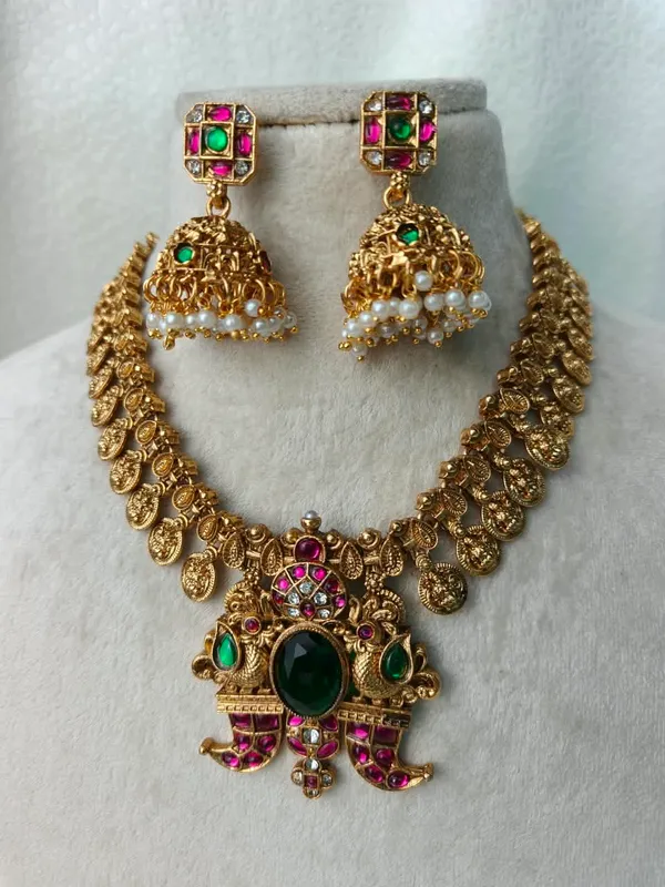 Mayura_Ratna_Temple_Necklace