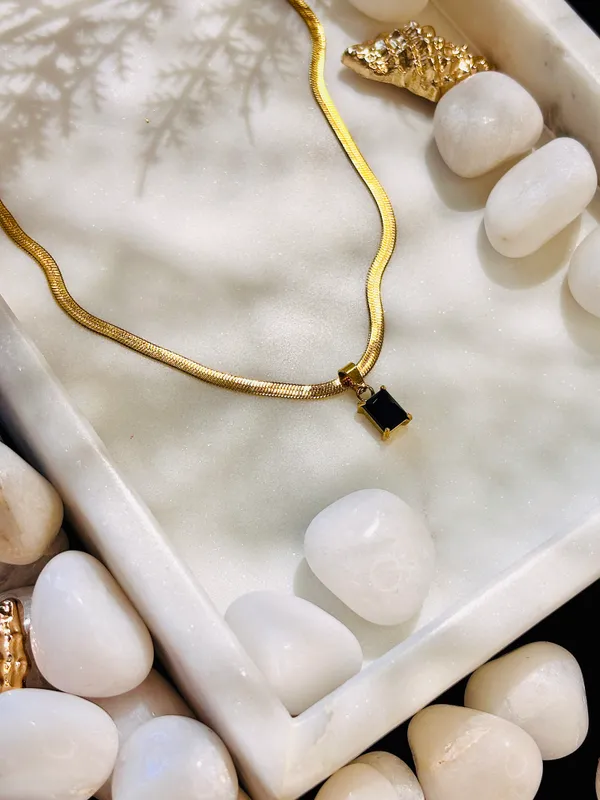 Noir_Luxe_Necklace_EDN_037
