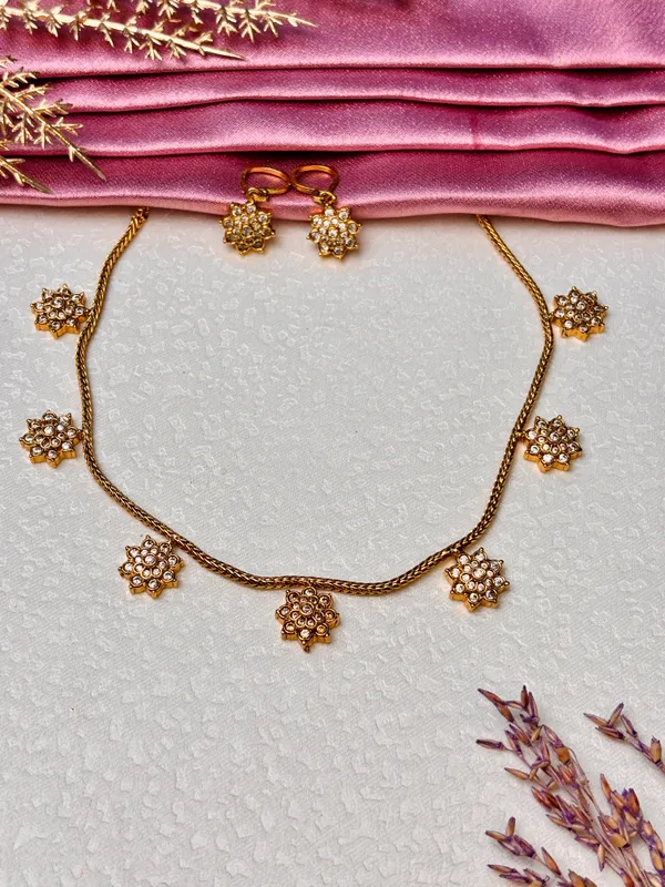 Twinkle_white_star_EN_067