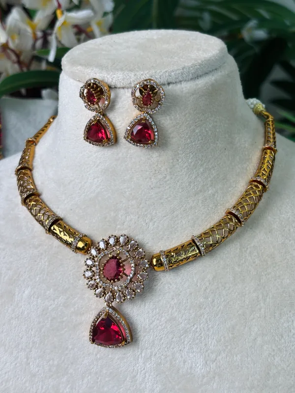 Raktapushpa_mala_For_Women