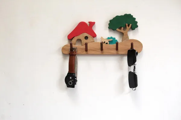 Farm_House_Decorative_Wooden_Key_Hanger_for_Wall,_Key_Chain_Holder,_Wall_Hanging_Holder_for_Home,_Office_&_Kitchen_Decor,_Stylish_Wooden_Stand,_Mounted_Key_Holder_(5_Hooks)