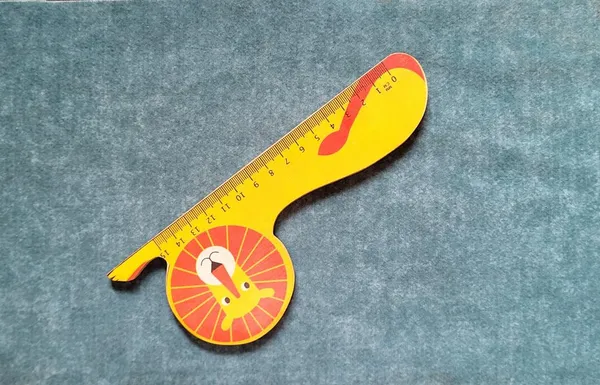 Organic_Toys_Unleash_Fun_and_Function_with_Our_Unique_Lion_Wooden_Ruler_for_Kids,_Wooden_Scale,_A_Quirky_Twist_to_Essential_Multicolored_Stationery_(15_CM)