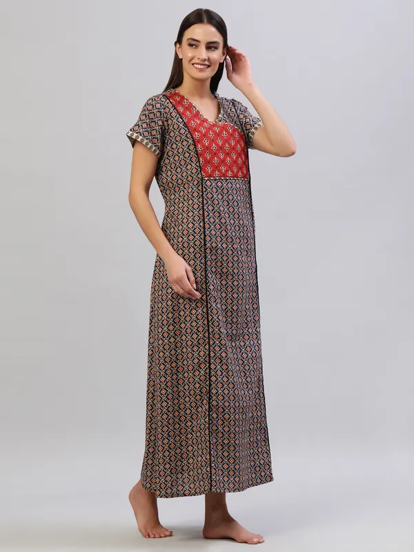 Evolove_Cotton_Nighty_Maxi_For_Women_With_Side_Pocket_|Contrast_Yoke_Patch_Print_|_V-Neck_Printed_Short_Sleeves_Full_Length_Night_Wear_Gown_Denim_Blue_(Angrakha_Style)