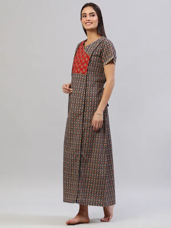 Evolove_Cotton_Nighty_Maxi_For_Women_With_Side_Pocket_|Contrast_Yoke_Patch_Print_|_V-Neck_Printed_Short_Sleeves_Full_Length_Night_Wear_Gown_Denim_Blue_(Angrakha_Style)