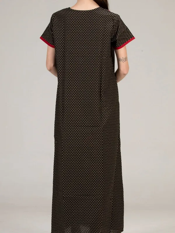 Evolove_Cotton_Maxi_Nighty_for_Women_with_Side_Pocket_|_Floral_Print_Short_Sleeves_Full_Length_Night_Wear_Gown