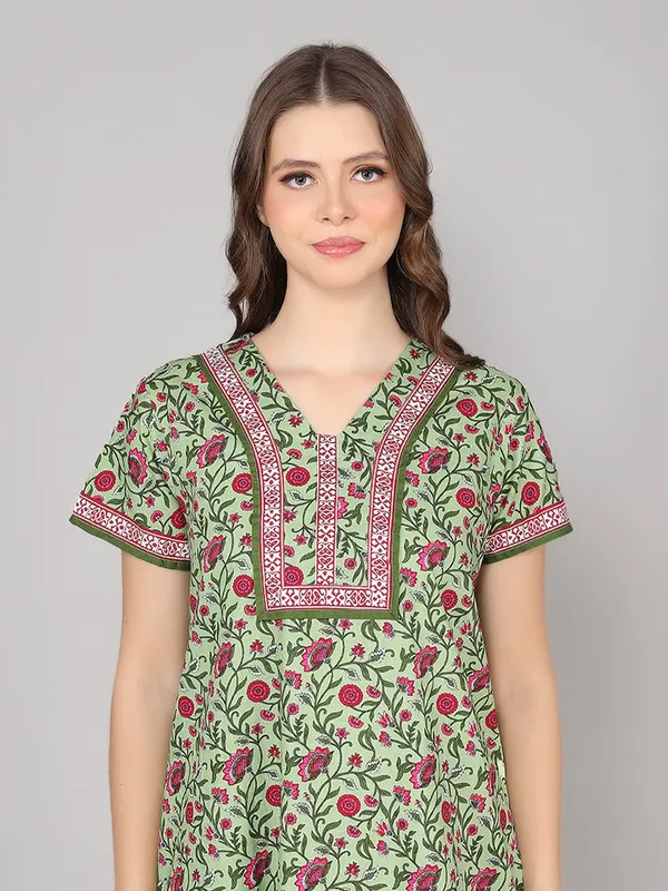 Evolove_Cotton_Nighty_Maxi_for_Women_with_Side_Pocket_|_Printed_Short_Sleeves_Full_Length_Night_Wear_Gown