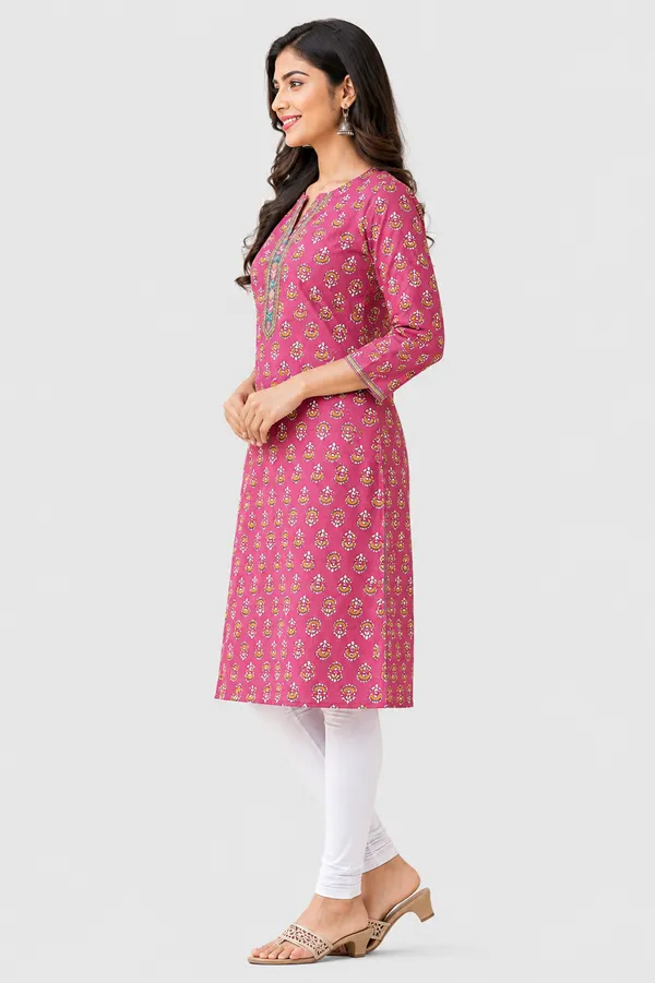 Evolove_Cotton_Printed_Kurti_for_Women_|_3/4_Sleeves_Ethnic_Straight_Kurta_with_Contrast_Round_Neck_Design_|_Soft_&_Comfortable