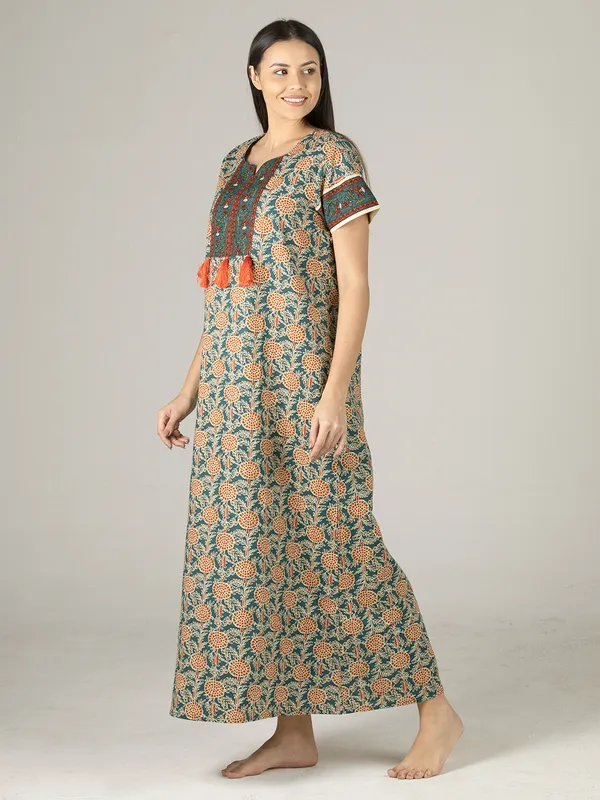 Evolove_Cotton_Nighty_Maxi_for_Women_with_Side_Pocket_|_Printed_Full_Length_Night_Wear_Gown_Short_Sleeves
