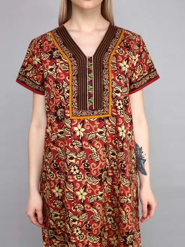 Evolove_Cotton_Embroidery_Nighty_Maxi_for_Women_with_Side_Pocket_|_Printed_Short_Sleeves_Full_Length_Night_Wear_Gown_|_Super_Comfortable_|_Summer_Collection.