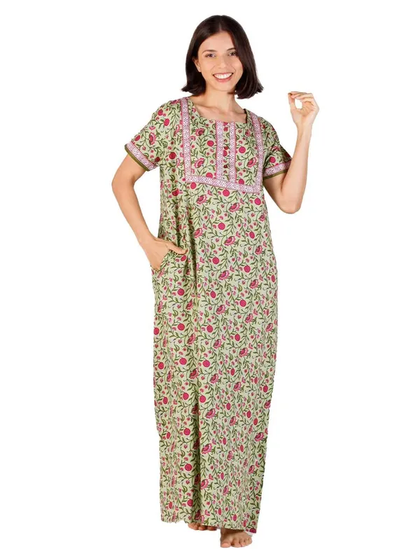 Forest_Green_Cotton_Long_Maxi_Night_Gown_&_Stylish_Button