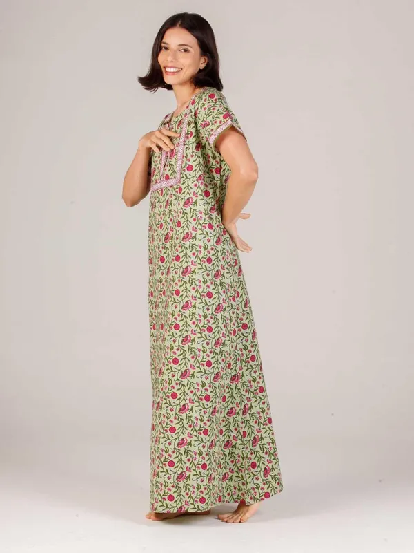 Forest_Green_Cotton_Long_Maxi_Night_Gown_&_Stylish_Button