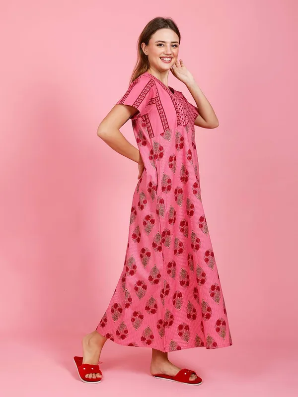 Evolove_Cotton_Nighty_Maxi_For_Women_With_Side_Pocket_|_Printed_Full_Length_Night_Wear_Gown_Short_Sleeves_Dark_Pink_Medium