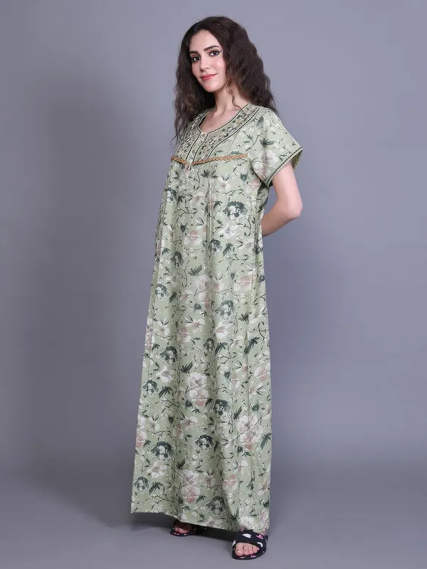 Pista_Cotton_Maxi_Nighty_|_Round_Neck_Printed_Short_Sleeves_Full_Length_Night_Gown