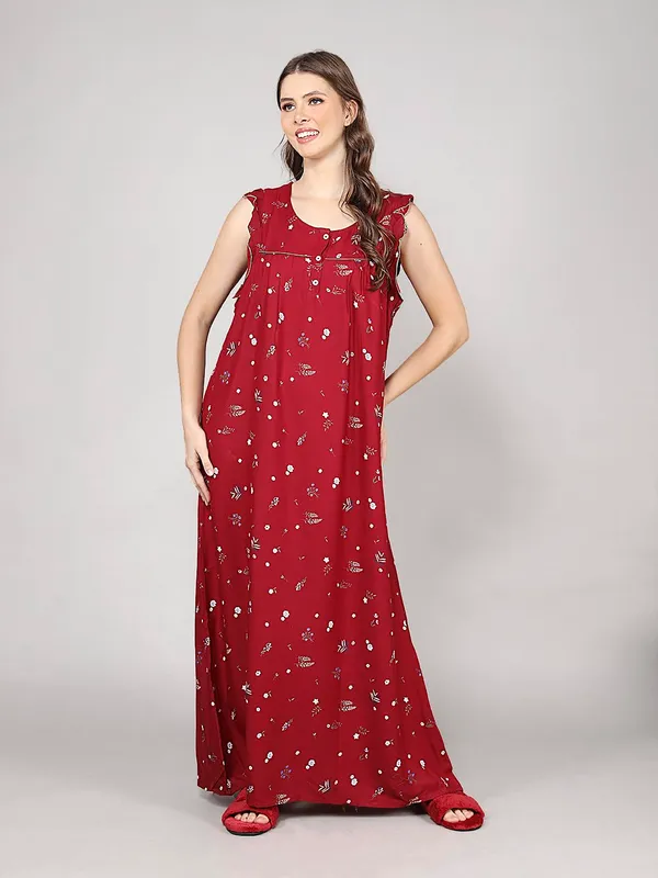 Maroon_Rayon_Sleeveless_Nighty_Maxi_For_Women_With_Side_Pocke_Printed_Full_Length_Night_Wear_Gown