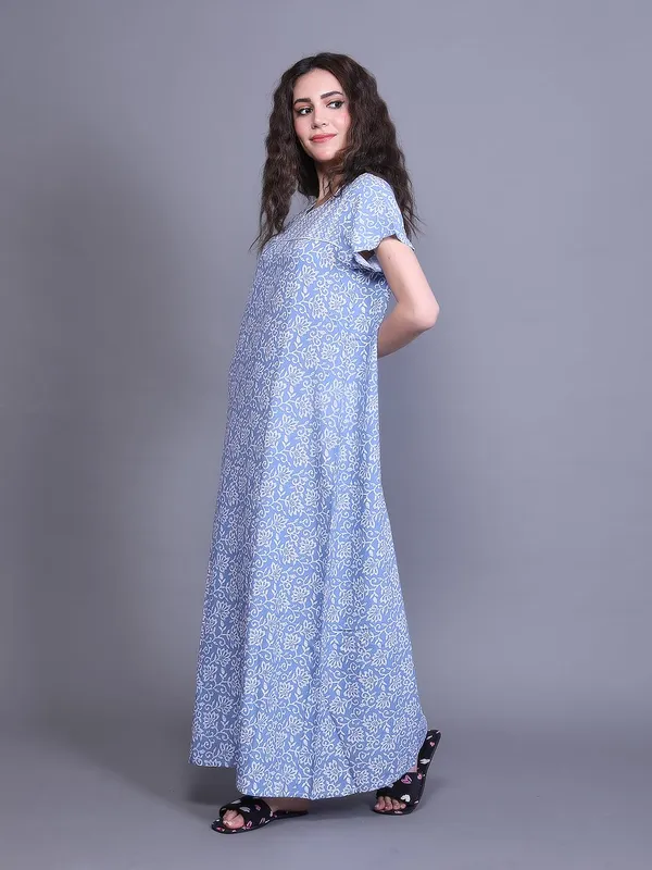 Evolove_Rayon_Nighty_Maxi_For_Women_With_Side_Pocket_|_V-Neck_Printed_Full_Length_Night_Wear_Gown_Short_Sleeves_Light_Blue_Medium