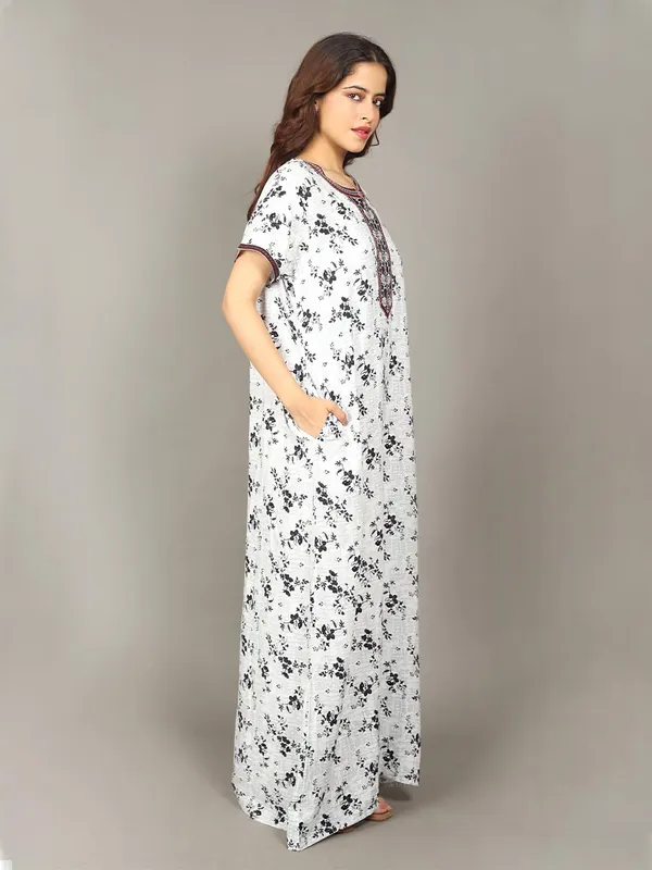 Evolove_Rayon_Embroidery_Nighty_Maxi_For_Women_With_Side_Pocket_|_Printed_Short_Sleeves_Full_Length_Soft_Night_Wear_Gown_White