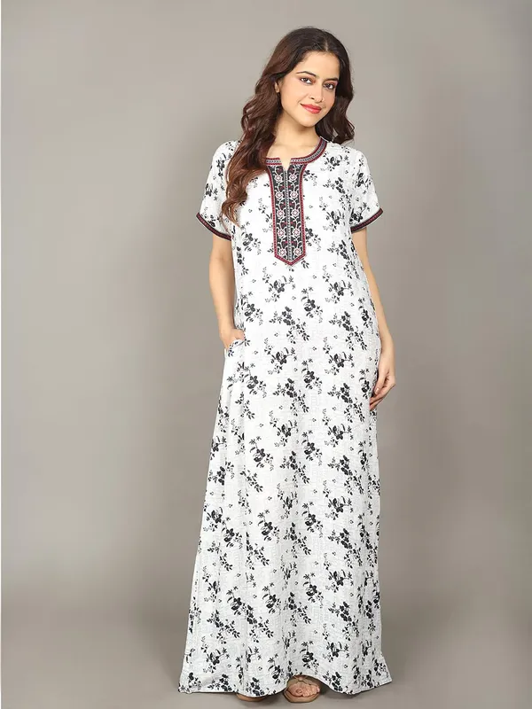Evolove_Rayon_Embroidery_Nighty_Maxi_For_Women_With_Side_Pocket_|_Printed_Short_Sleeves_Full_Length_Soft_Night_Wear_Gown_White