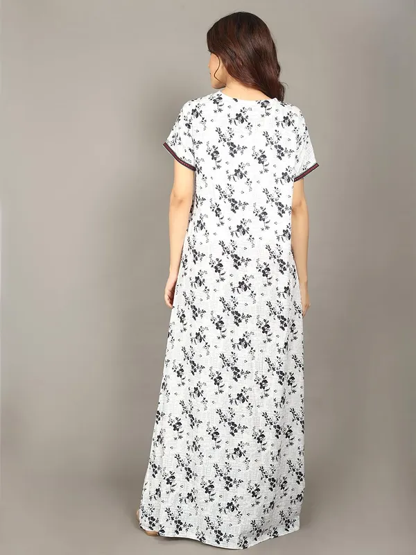 Evolove_Rayon_Embroidery_Nighty_Maxi_For_Women_With_Side_Pocket_|_Printed_Short_Sleeves_Full_Length_Soft_Night_Wear_Gown_White
