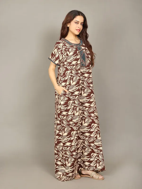 Evolove_Rayon_Embroidery_Nighty_Maxi_For_Women_With_Side_Pocket_|_Printed_Short_Sleeves_Full_Length_Soft_Night_Wear_Gown_Maroon_X-Large