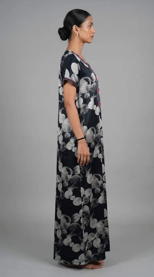 Evolove_Printed_Nighty_Maxi_for_Women_|_Alpine_Fabric_with_Side_Pocket_and_Neckline_Embroidery_|_Short_Sleeves_Full_Length_Night_Wear_Gown