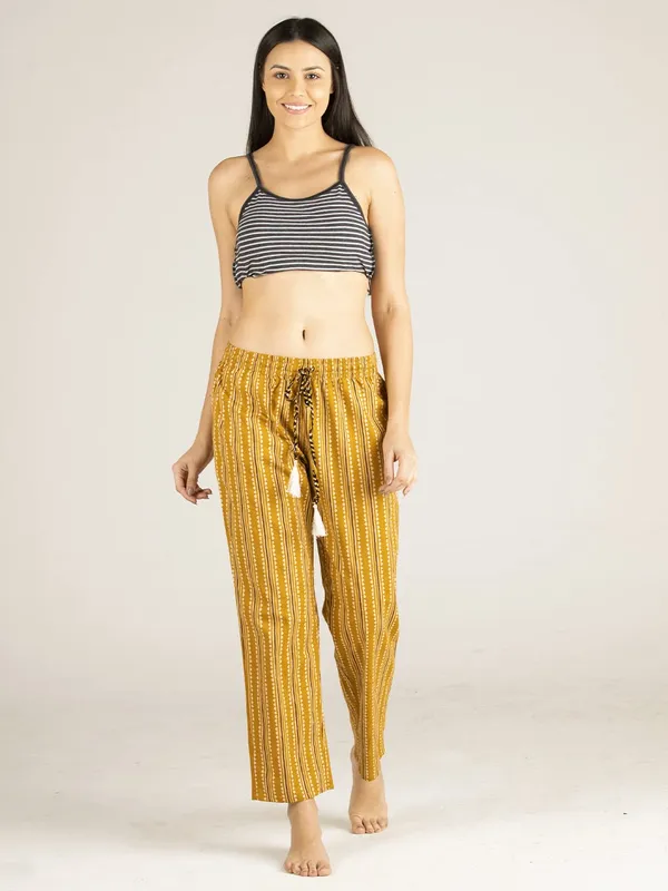 Evolove_Women's_Super_Soft_Comfortable_Cotton_Printed_Pyjama_Relaxed_Lounge_Pants_with_Pockets_(Pyjama1)