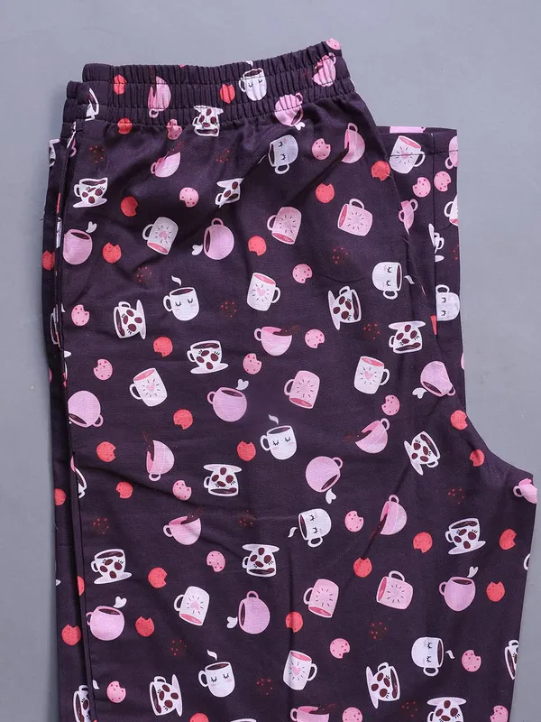 Evolove_Night_Pyjama_For_Women_With_Side_Pockets_And_Adjustable_Waistband_|_Soft_Cotton_Fabric_All_Over_Printed_Loungewear_Wine_Medium