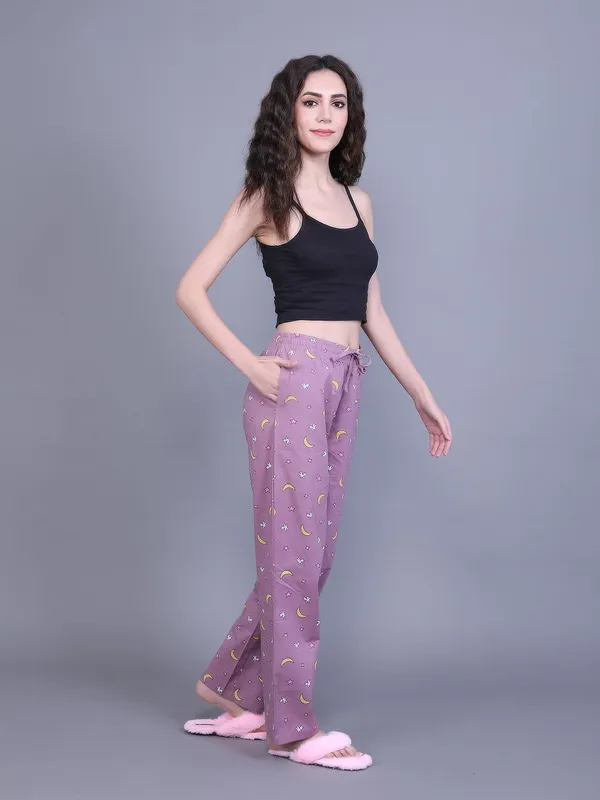 Evolove_Night_Pyjama_For_Women_With_Side_Pockets_And_Adjustable_Waistband_|_Soft_Cotton_Fabric_All_Over_Printed_Loungewear_Purple_Small