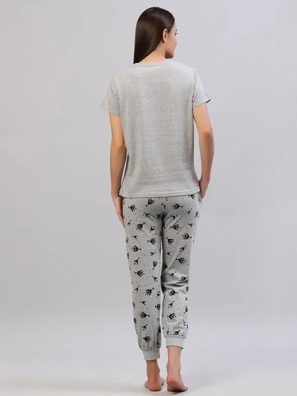 Grey_Melange_Rayon_Night_Suit_Set_|_Top_&_Pyjama_Set