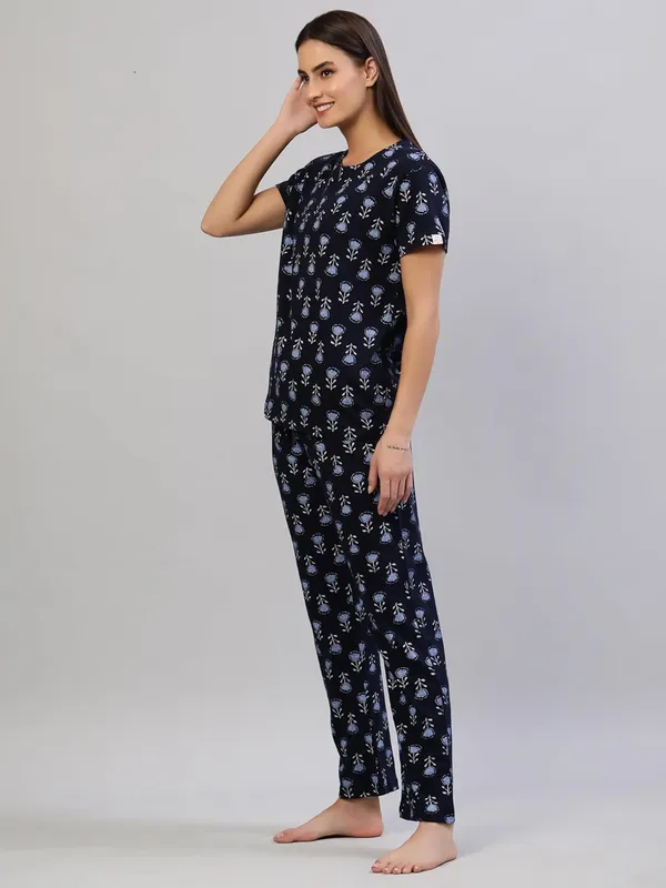 Berry_Blue_Rayon_Night_Suit_Set_|_Top_&_Pyjama_Set
