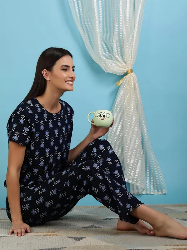 Berry_Blue_Rayon_Night_Suit_Set_|_Top_&_Pyjama_Set