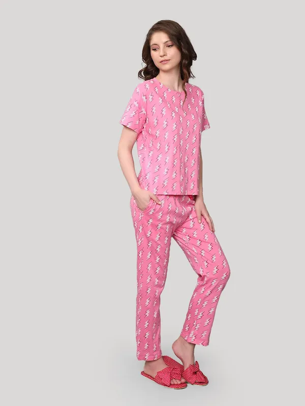 Pink_Hosiery_Cotton_Printed_Night_Suit_|_Get_Free_Eye_Mask_Inside