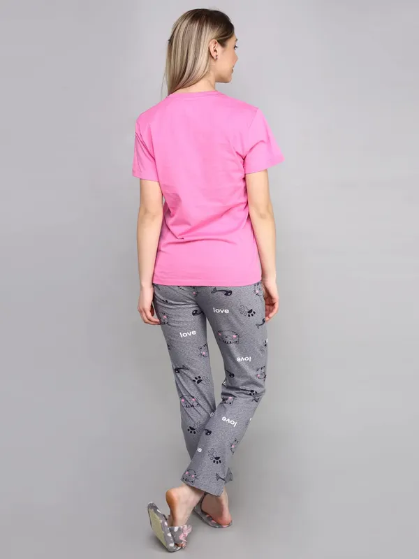 Baby_Pink_&_Grey_Round_Neck_Short_Sleeves_Night_Suit_Set_|_Top_&_Pyjama_Set