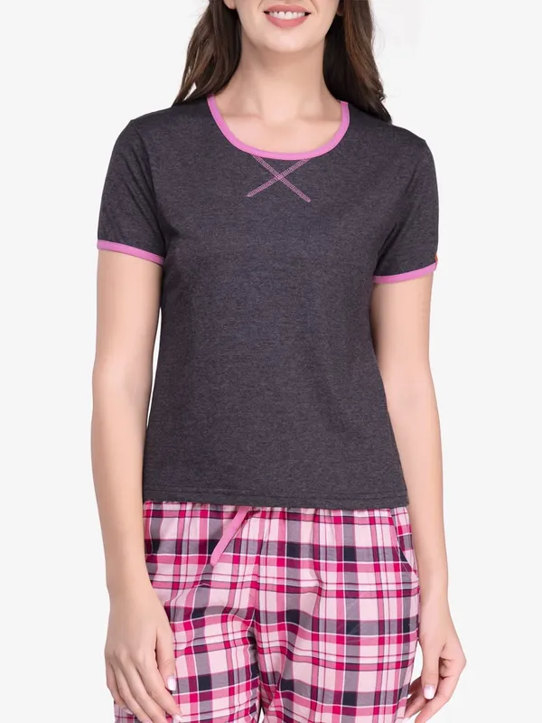 Evolove_Women_Cotton_Shorts_Nightsuit_Set