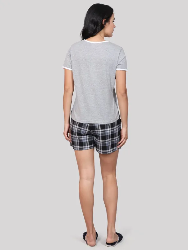 Evolove_Women_Cotton_Shorts_Nightsuit_Set