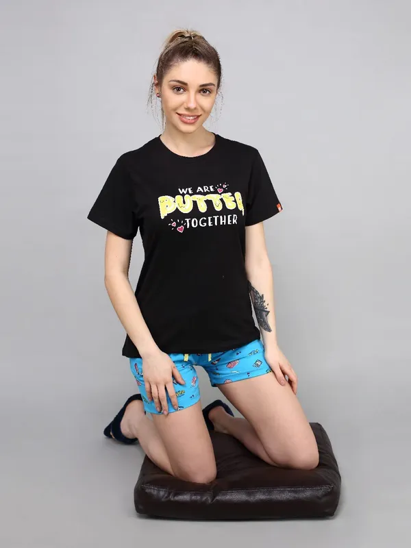 Evolove_Women_Cotton_Shorts_Nightsuit_Set